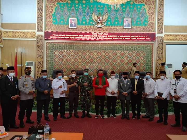 20210216_Menghadiri Acara Sidang Paripurna DPRD Kabupaten Pelalawan 1.jpeg